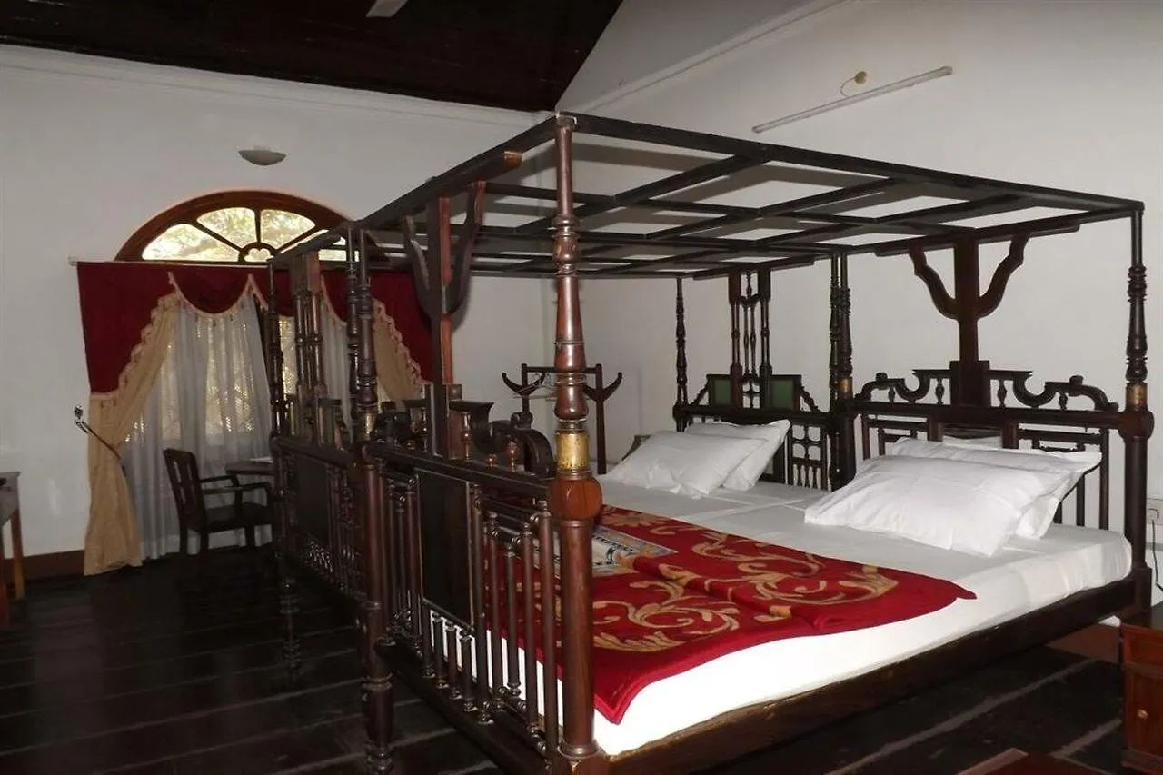 Ballard Bungalow Kochi Guest house